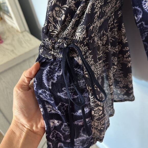 Free People Womens Peasant Top Medium Blue Floral Boho Flowy Cottagecore Fairy - Picture 5 of 9